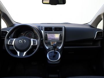 Toyota Verso-S